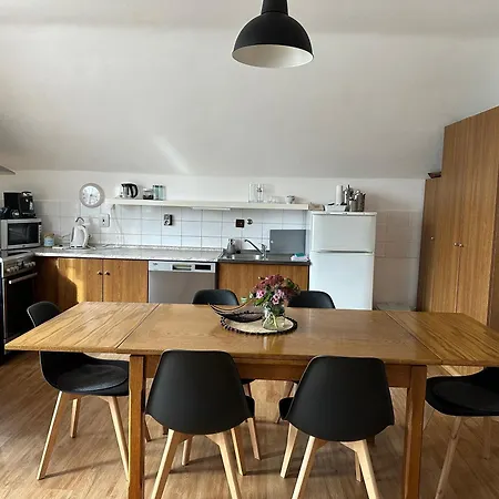 Harvanek ゲストハウス 3*